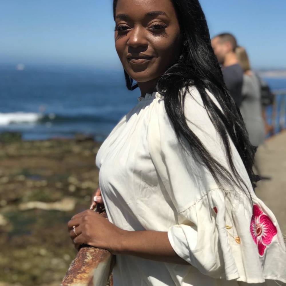 Meet your Posher, Taylee